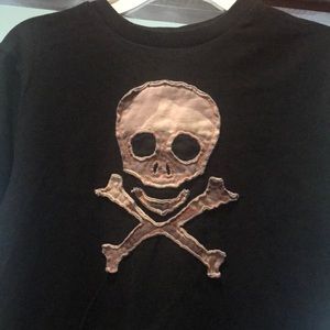 Skeleton shirt